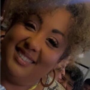 Meet your Posher, Rosario